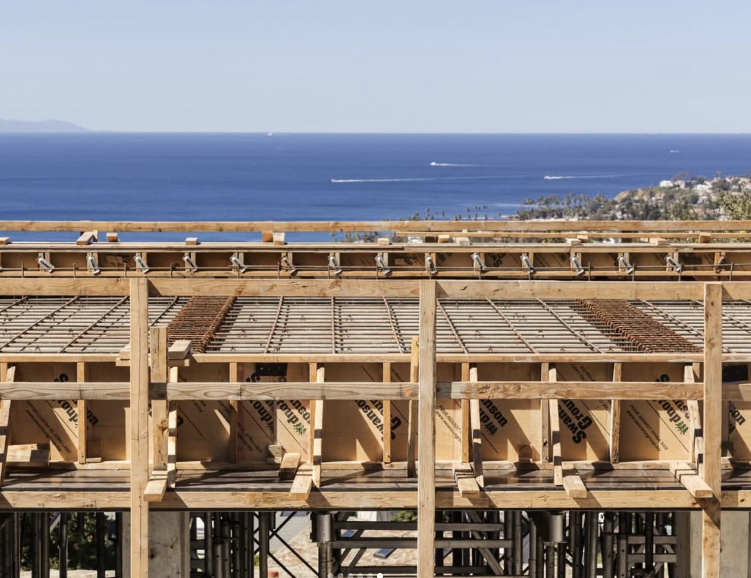 Floating Slab Form — Laguna Beach